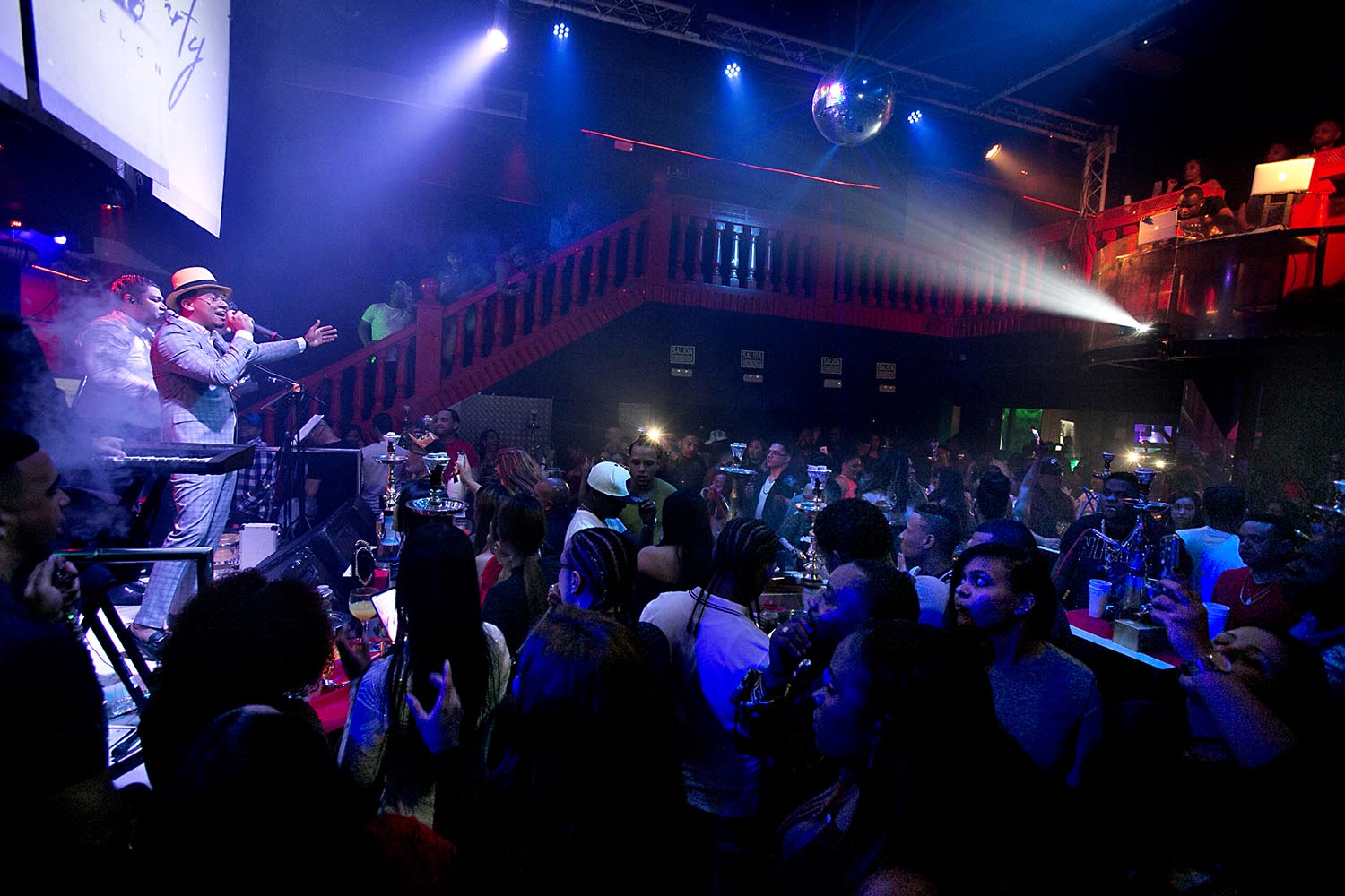 BARCELONA 11 03 2018 . ICULT. OTROS ESCENARIOS POSIBLES . DISCOTECA BRISAS DE LUXE EN EL PARALELO. CONCIERTO DAVID KADA. FOTO DE MAITE CRUZ