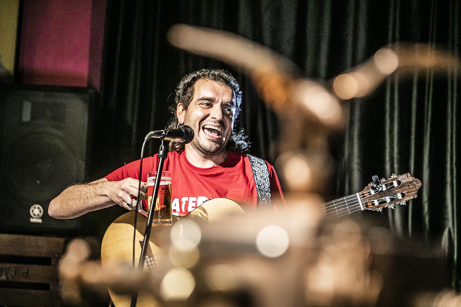 ICULT
OTROS ESCENARIOS POSIBLES
27-12-2020
MATEOLIKA
CONCERT VERMUT
BAR LA BELTER - NOU DE LA RAMBLA 102 - EL RAVAL - BARCELONA
FOTO MARTI FRADERA