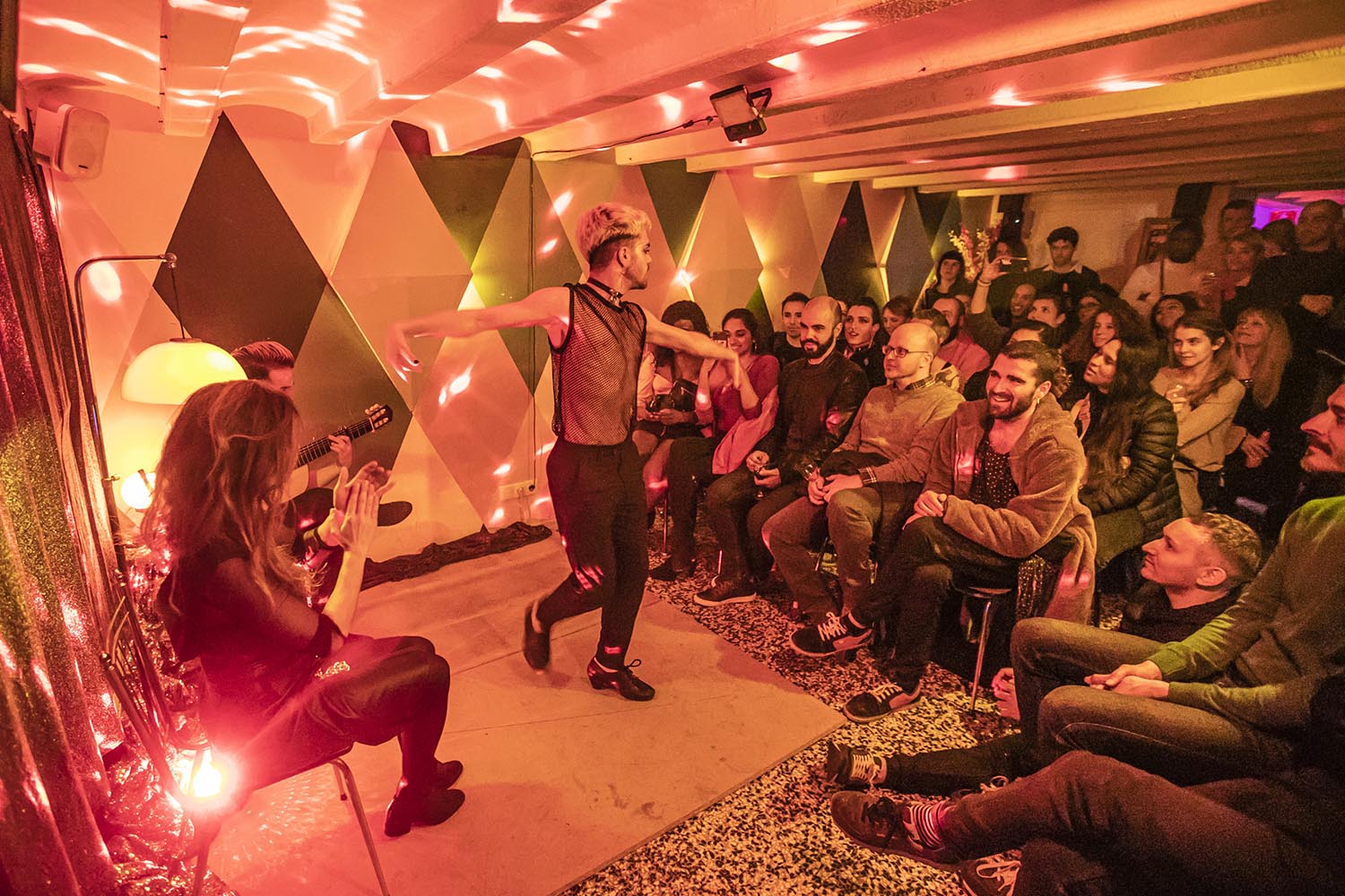 ICULT
OTROS ESCENARIOS POSIBLES
10 ENERO 2020

FLAMENCO QUEER EN LA FEDERICA DEL POBLE SEC
RUBEN HERAS - BAILE
JERO FEREC - GUITARRA

FOTO MARTI FRADERA