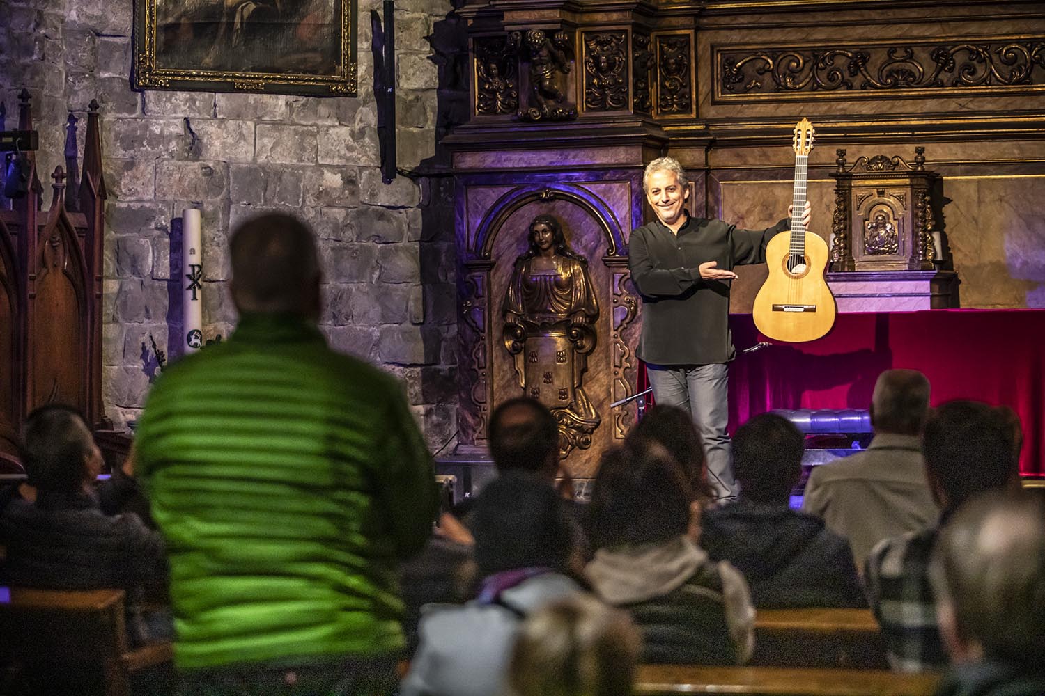 ICULT REPORTAJE
11-11-2019

ACTUACION GUITARRISTA FLAMENCO PEDRO JAVIER GONZALEZ EN LA BASILICA DE SANTA MARIA DEL PI

FOTO MARTI FRADERA