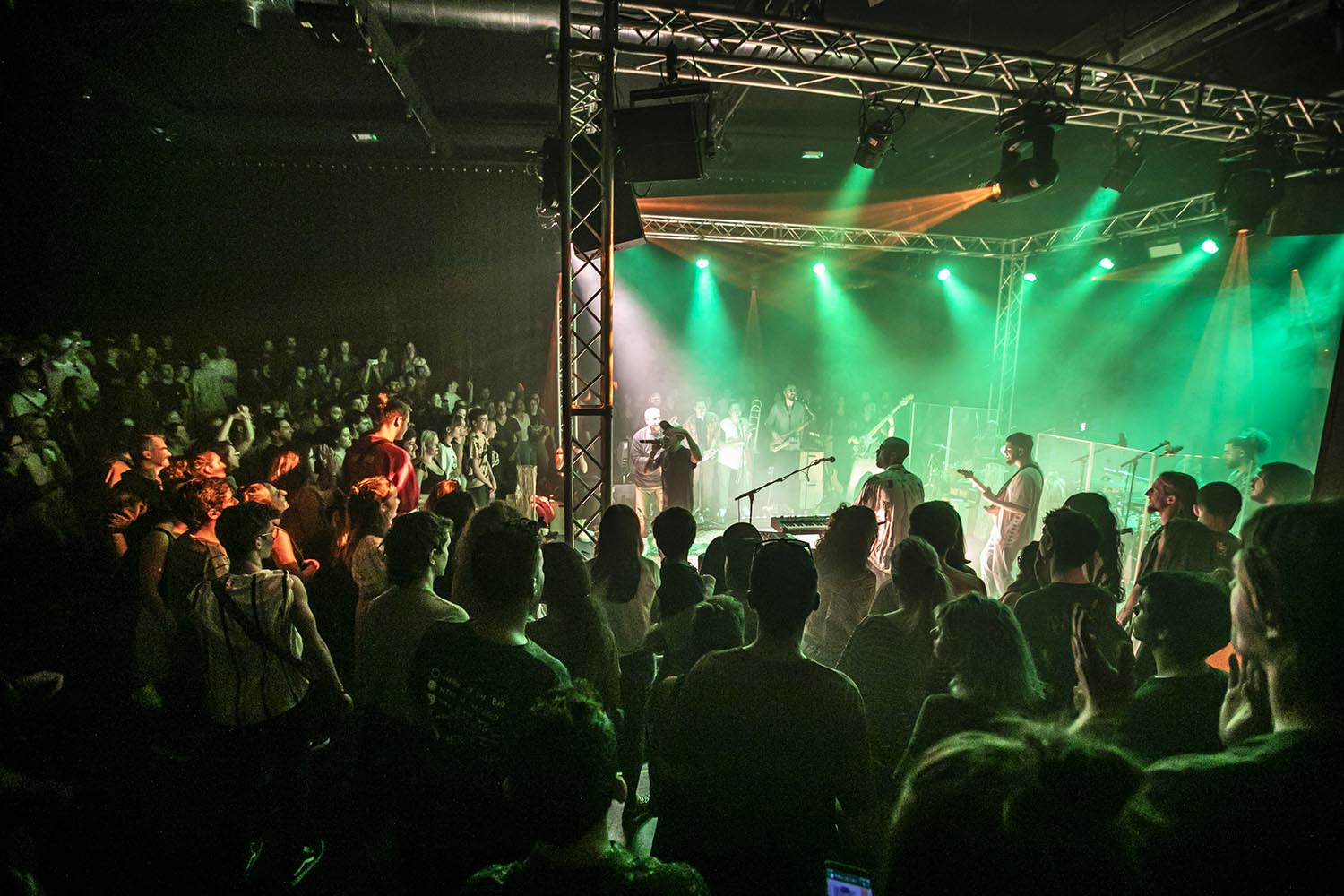 OTROS ESCENARIOS POSIBLES
29-11-2019

LA SENYORA TOMASA SEÑORA TOMASSA
LA LLEIALTAT SANSENCA

FOTO MARTI FRADERA