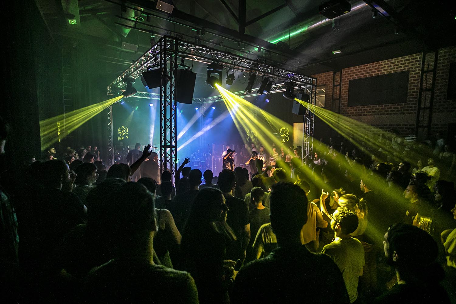 OTROS ESCENARIOS POSIBLES
29-11-2019

LA SENYORA TOMASA SEÑORA TOMASSA
LA LLEIALTAT SANSENCA

FOTO MARTI FRADERA