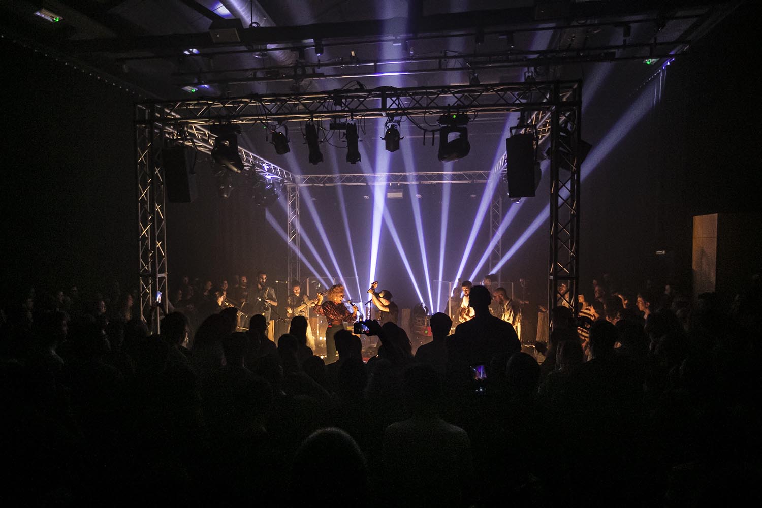 OTROS ESCENARIOS POSIBLES
29-11-2019

LA SENYORA TOMASA SEÑORA TOMASSA
LA LLEIALTAT SANSENCA

FOTO MARTI FRADERA