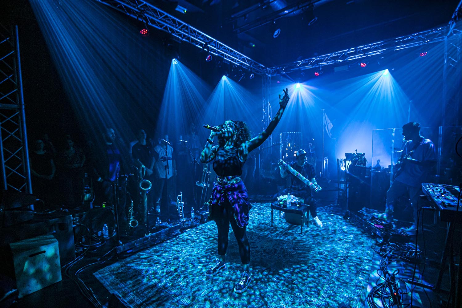 OTROS ESCENARIOS POSIBLES
29-11-2019

LA SENYORA TOMASA SEÑORA TOMASSA
LA LLEIALTAT SANSENCA

FOTO MARTI FRADERA