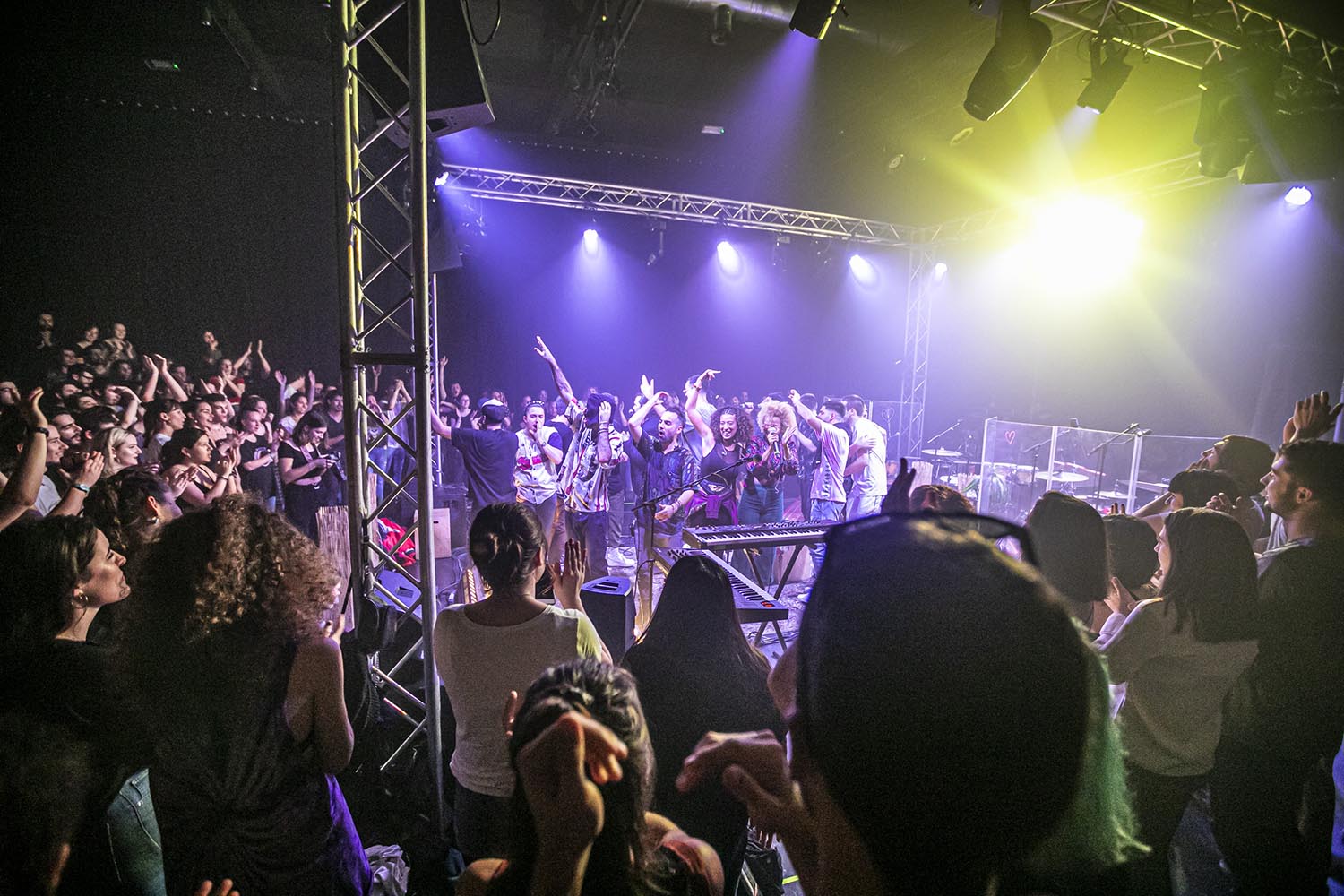 OTROS ESCENARIOS POSIBLES
29-11-2019

LA SENYORA TOMASA SEÑORA TOMASSA
LA LLEIALTAT SANSENCA

FOTO MARTI FRADERA