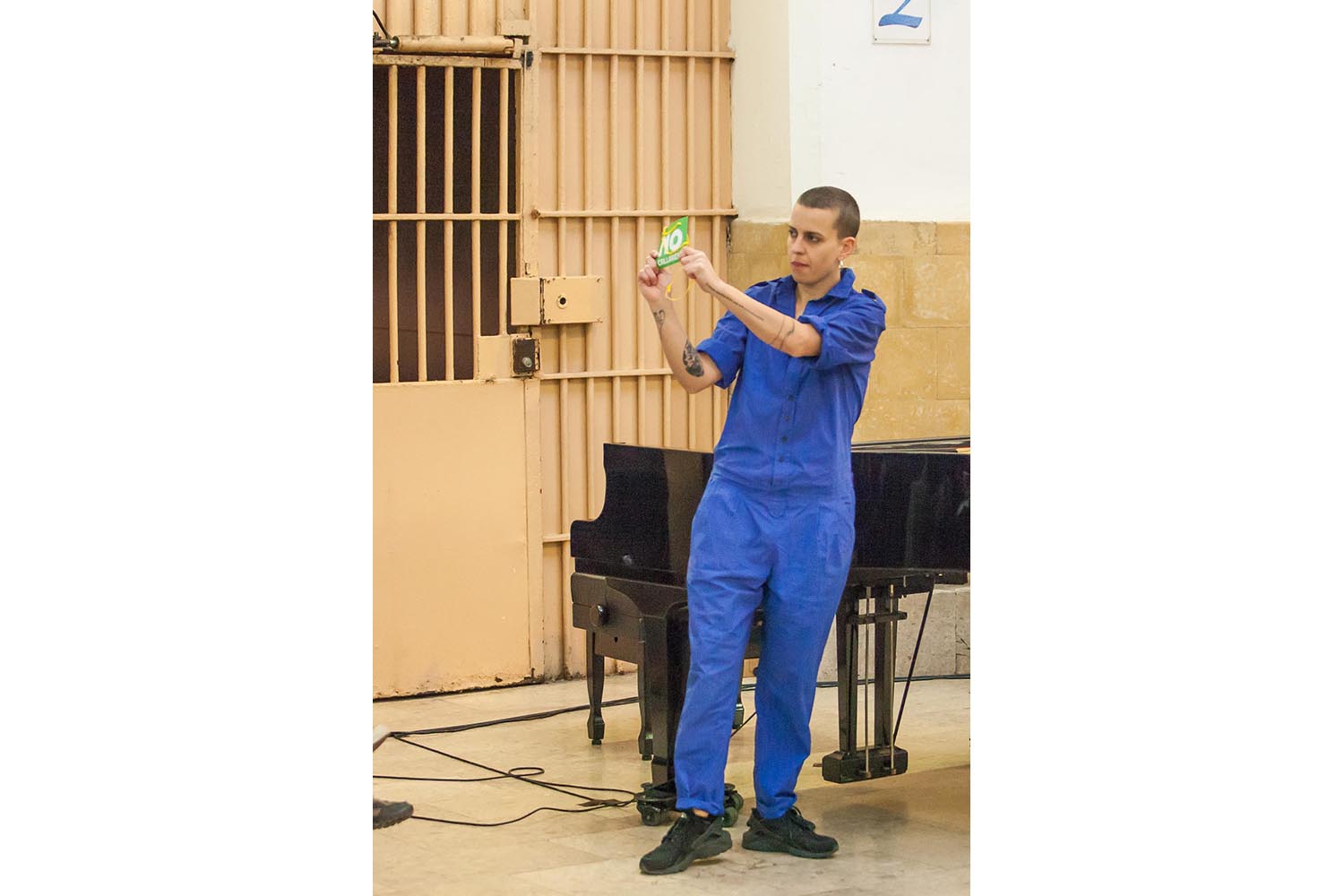 POLITICA
OTROS ESCENARIOS POSIBLES

VEUS EMMORDASSADES - VOCES AMORDAZADAS
PRISION MODEL MODELO DE BARCELONA
LA LIBERTAD DE EXPRESION EN LA PRISION
NO CALLAREM

CONCIERTO  DE PIANO SOLO
CLARA PEYA
COLABORACION VALTONYC

FOTO MARTI FRADERA