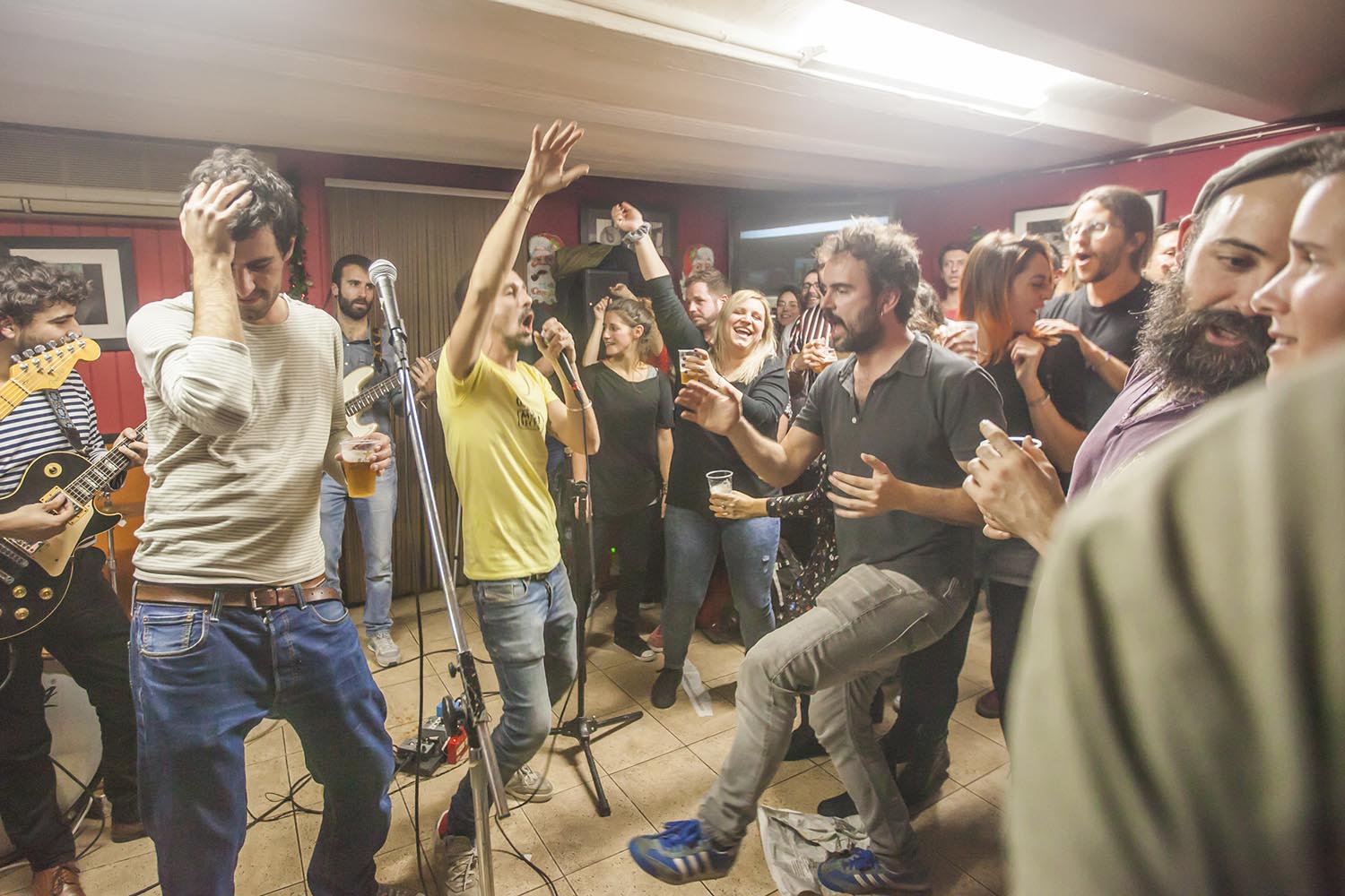 OTROS ESCENARIOS POSIBLES05-01-2019JAM GAVIOTERAJAM SESSION EN LA NOCHE DE REYES EN EL BAR LA GAVIOTA EN GRACIA BARCELONAFOTO MARTI FRADERA