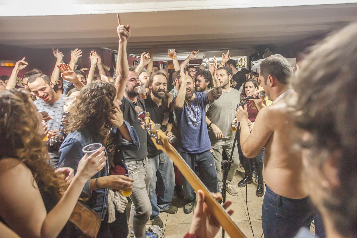 OTROS ESCENARIOS POSIBLES05-01-2019JAM GAVIOTERAJAM SESSION EN LA NOCHE DE REYES EN EL BAR LA GAVIOTA EN GRACIA BARCELONAFOTO MARTI FRADERA