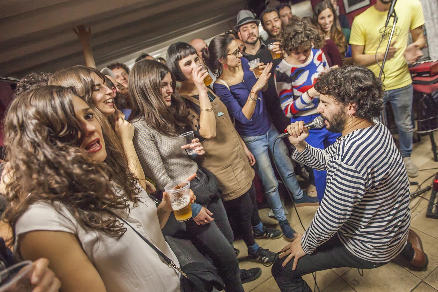 OTROS ESCENARIOS POSIBLES05-01-2019JAM GAVIOTERAJAM SESSION EN LA NOCHE DE REYES EN EL BAR LA GAVIOTA EN GRACIA BARCELONAFOTO MARTI FRADERA