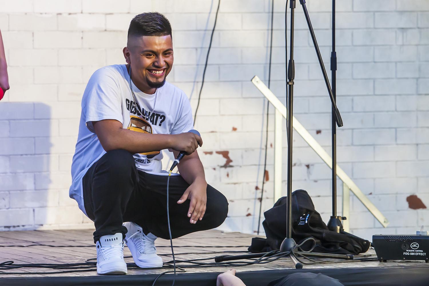 ICULT OTROS ESCENARIOS POSIBLES
10-05-2019
FESTIVAL MALA FAMA
JOVENES RAPEROS - SKATERS - GRAFITEROS EN EL BARRIO DE LA TRINITAT
PARC DE LA TRINITAT
FOTO MARTI FRADERA