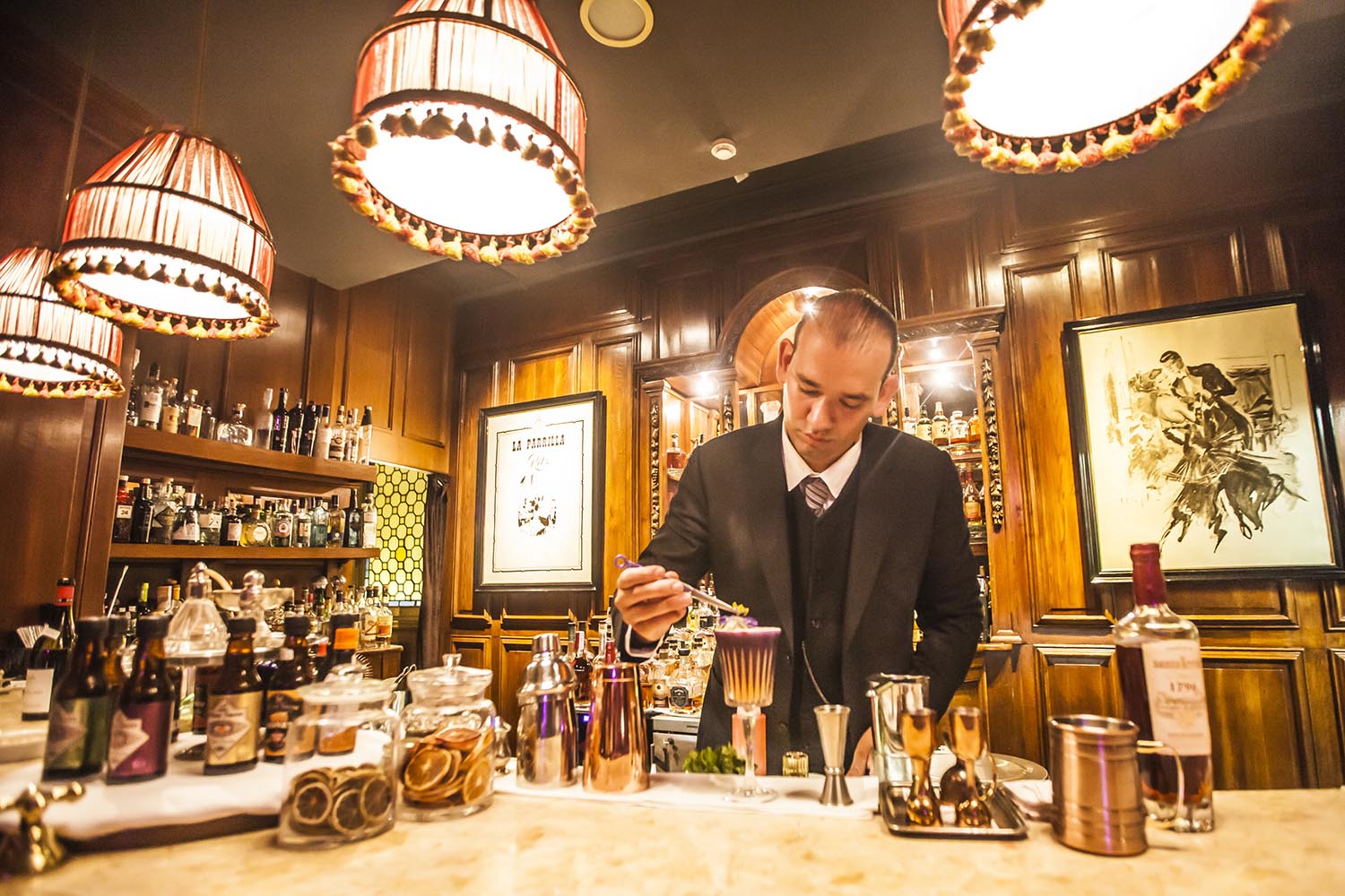 ICULT
OTROS ESCENARIOS POSIBLES
10-05-2019
ACTUACION RAY CUZA AND SEPTETO SAZONANDO EN EL BAR DEL HOTEL LE PALACE EN BARCELONA
FOTO MARTI FRADERA