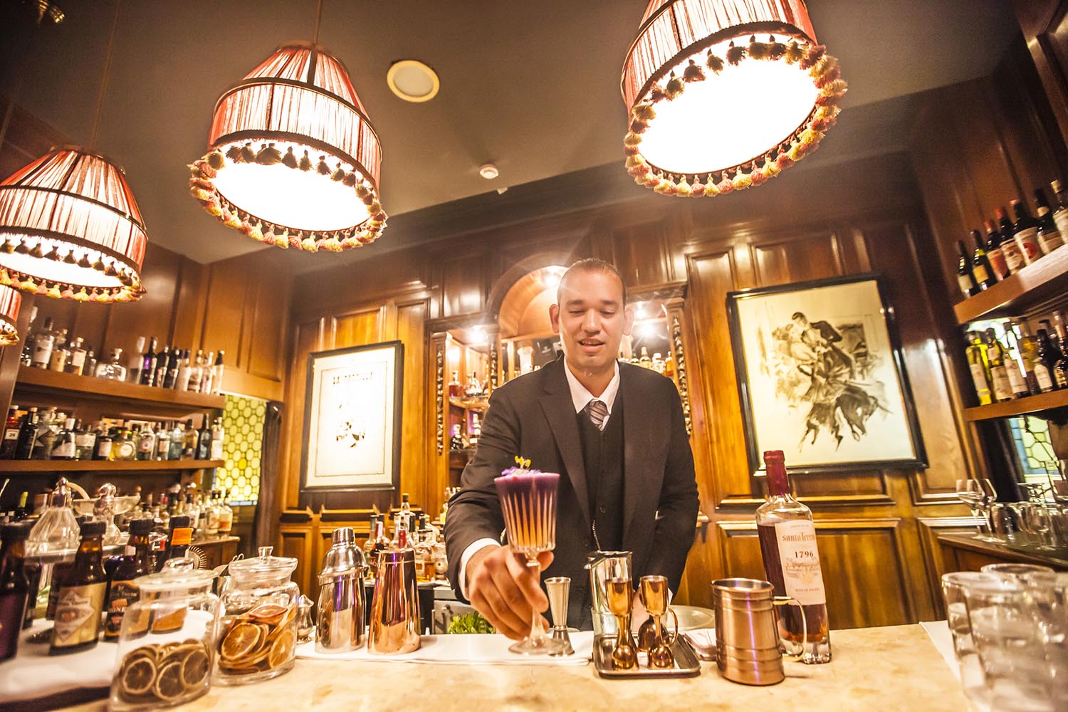 ICULT
OTROS ESCENARIOS POSIBLES
10-05-2019
ACTUACION RAY CUZA AND SEPTETO SAZONANDO EN EL BAR DEL HOTEL LE PALACE EN BARCELONA
FOTO MARTI FRADERA