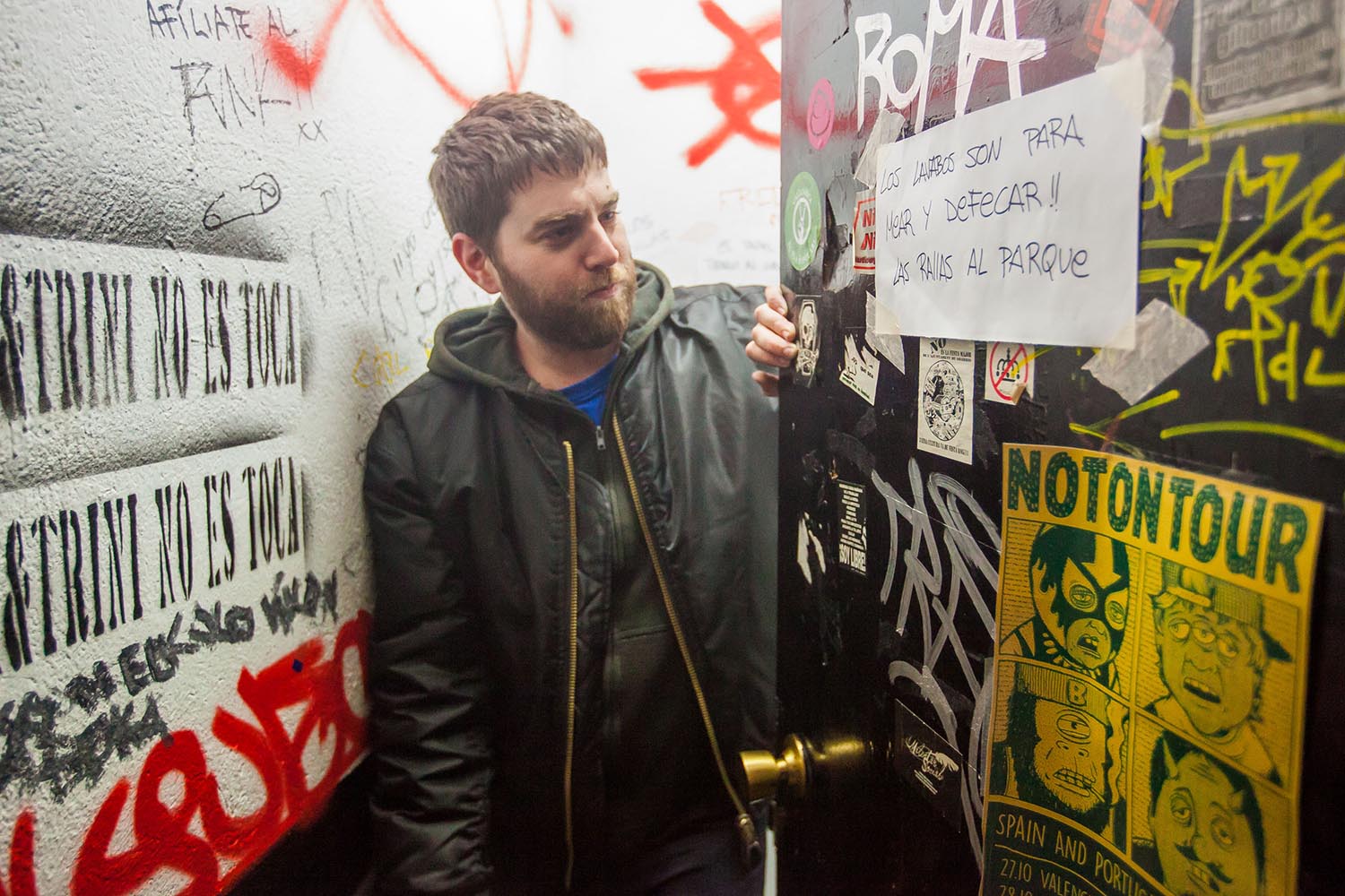 ICULT OTROS ESCENARIOS POSIBLESFIESTA POSTNIT BILLY'S MAGVIA FAVENCIA 411 BARCELONAFOTO MARTI FRADERA