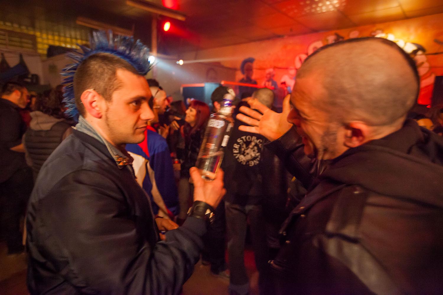 ICULT OTROS ESCENARIOS POSIBLESFIESTA POSTNIT BILLY'S MAGVIA FAVENCIA 411 BARCELONAFOTO MARTI FRADERA