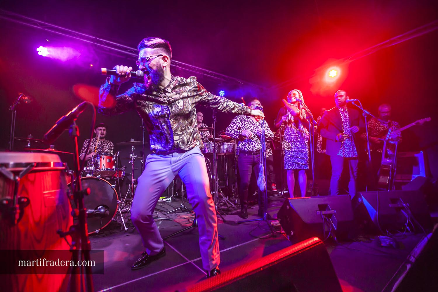 ICULT - OTROS ESCENARIOS POSIBLES
31-03-2019

CONCIERTO DE GRUPOS CUBANOS COMPOTA DE MANANA Y ANGEL YOS EN LA SALA LA NAU EN POBLENOU BARCELONA

FOTO:

MARTI FRADERA BOHERA
FOTOGRAF
+34 658 500 306
martifradera@gmail.com
www.noupunt.com
www.martifradera.com
Instagram @martifraderabohera