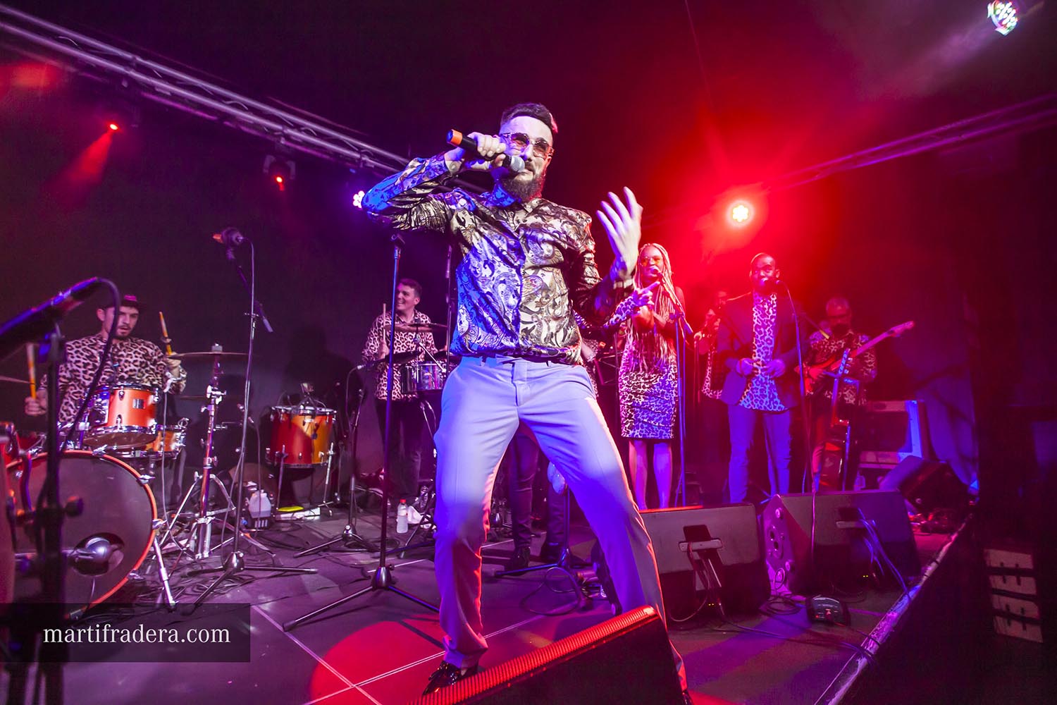 ICULT - OTROS ESCENARIOS POSIBLES
31-03-2019

CONCIERTO DE GRUPOS CUBANOS COMPOTA DE MANANA Y ANGEL YOS EN LA SALA LA NAU EN POBLENOU BARCELONA

FOTO:

MARTI FRADERA BOHERA
FOTOGRAF
+34 658 500 306
martifradera@gmail.com
www.noupunt.com
www.martifradera.com
Instagram @martifraderabohera