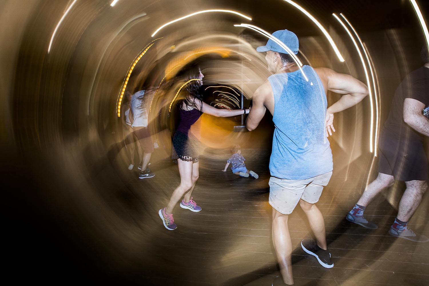 Barcelona 04/09/2019 icult Sessió de ball de música cubana a càrrec de DJ La Pantera i el col.lectiu Street Timba en Canyelles Foto Ferran Nadeu