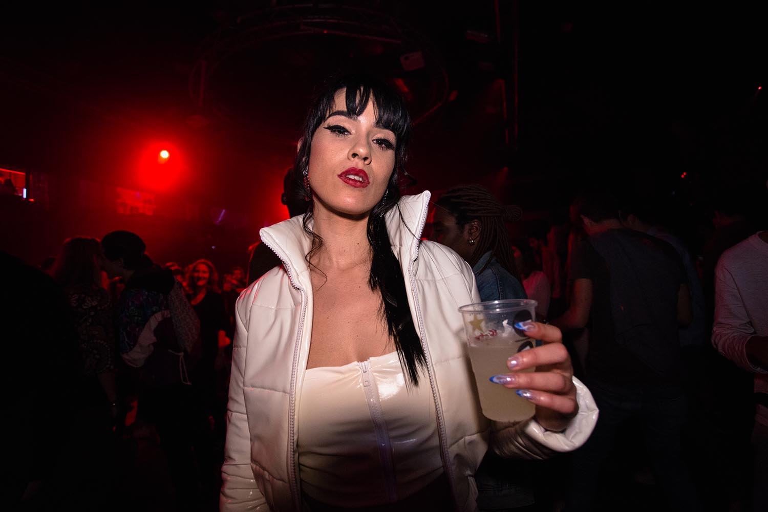 Barcelona - Almogàvers, 122 Sala RAZZMATAZZ. 26/01/18. Icult/ Más Periódico. Jóvenes bailan y disfrutan del Concierto de "La Zowi" cantante de trap y una de las referentes del género. Fotografía de Luay Albasha