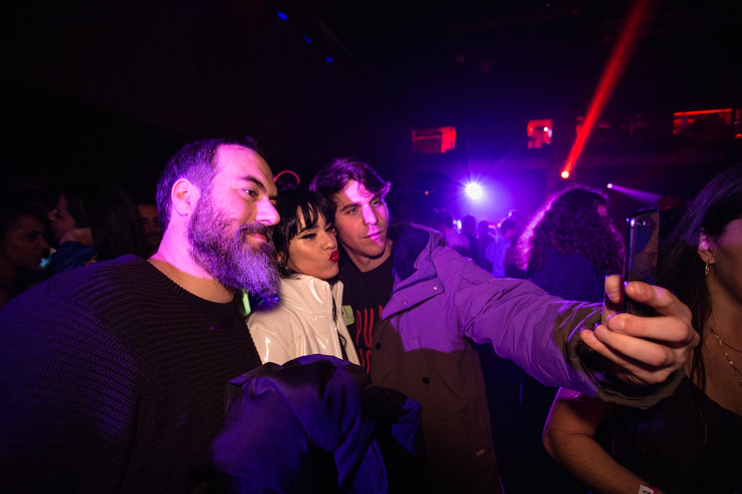 Barcelona - Almogàvers, 122 Sala RAZZMATAZZ. 26/01/18. Icult/ Más Periódico. Jóvenes bailan y disfrutan del Concierto de "La Zowi" cantante de trap y una de las referentes del género. Fotografía de Luay Albasha