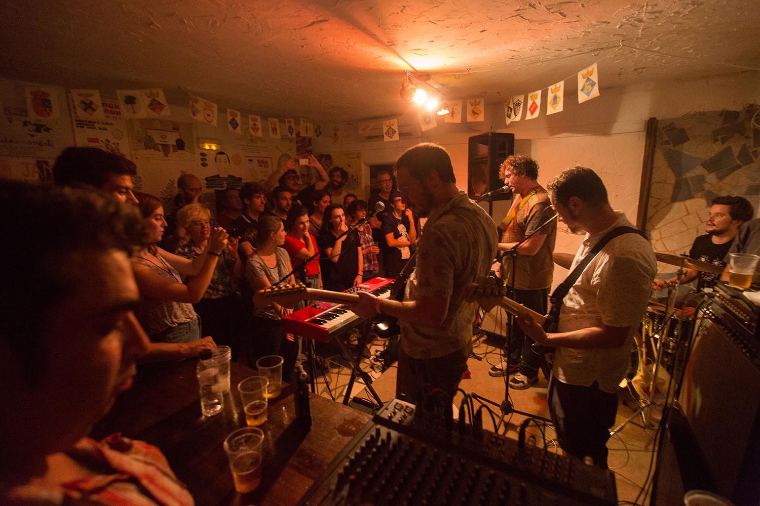 Fiesta de aniversario de la asociacion HiJauh USB foto de nuria puentes