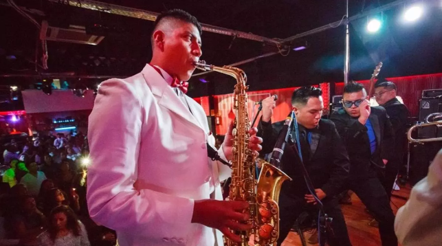 Banda 24 de Mayo (Anna Mas,3-12-2017)