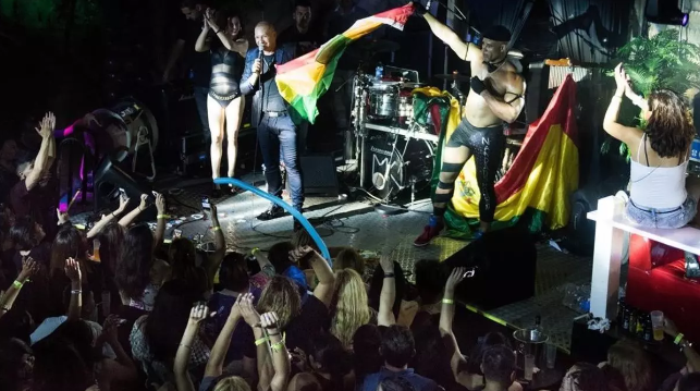 Mambo Disco Show (Adriana Domínguez, 4-9-2016)